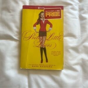 Used Pretty Little Liars by Sara Shepard